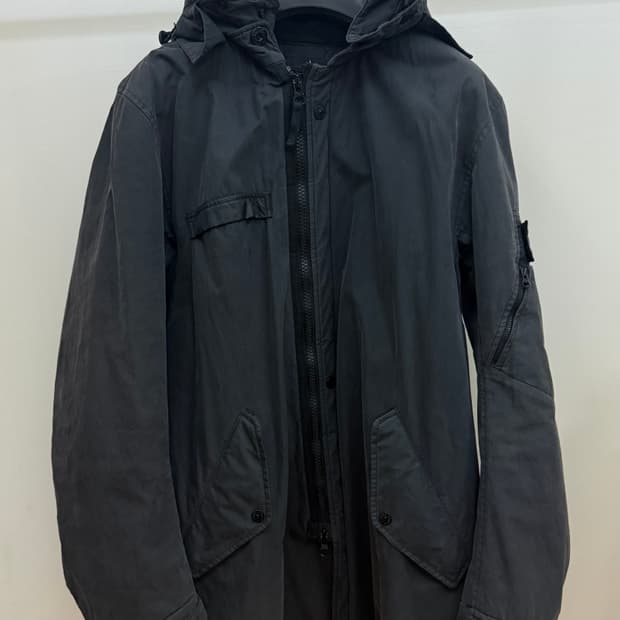 (M/100) 스톤아일랜드 쉐도우 피쉬테일 파카 블랙 TELA 50