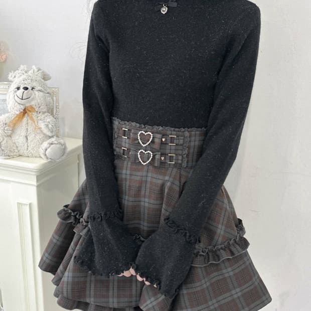 로지타 리본 멜로우 스텐드 넥 니트 양산형 지뢰계 일브 마즈 리즈리사