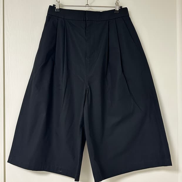[M] 아모멘토 25SS 버뮤다 블랙