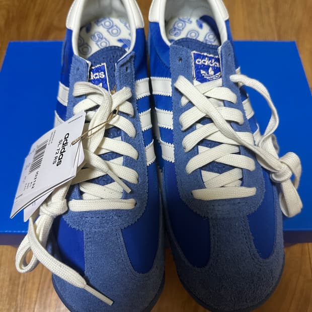 새상품) 아디다스SL 72 RS 블루 270사이즈 팝니다.