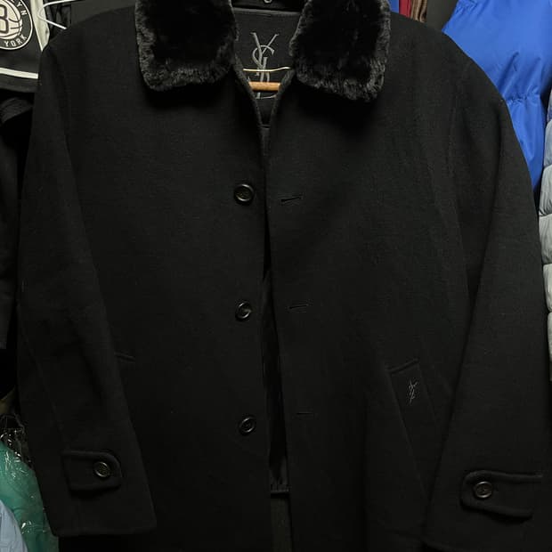 입생로랑 퍼카라 코트 판매 100사이즈