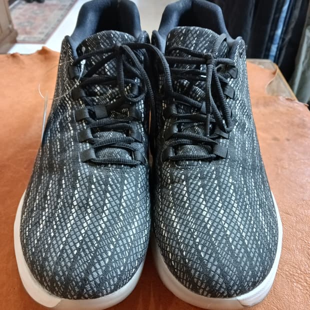 에어조던 B플라이 블랙화이트