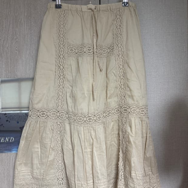 빈티지 모리걸 베이지 크로셰 스커트