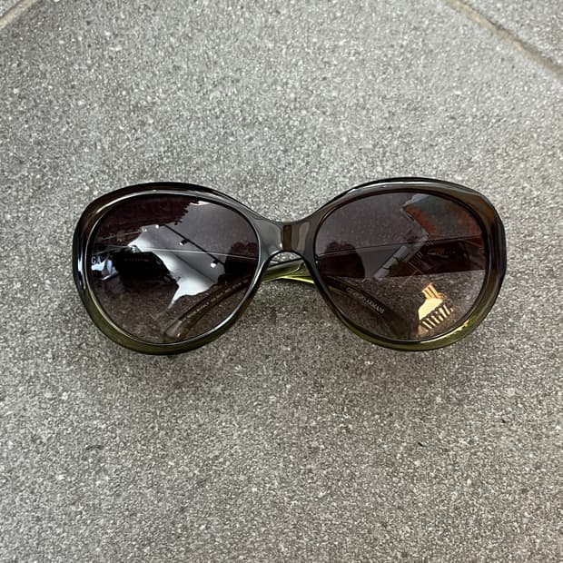 조르지오 아르마니 선글라스