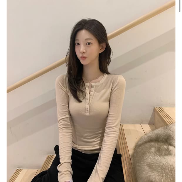 제니오 스킨핏 레이어드 세트 베이지