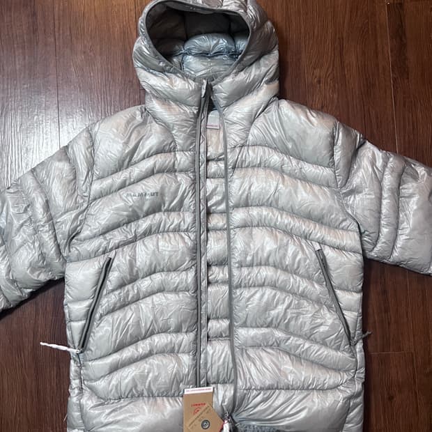 마무트 루프틱 경량패딩 새제품 Xl 블루