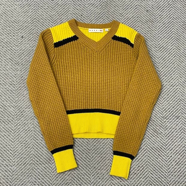 마르니 유니클로 브이넥 니트 v0094