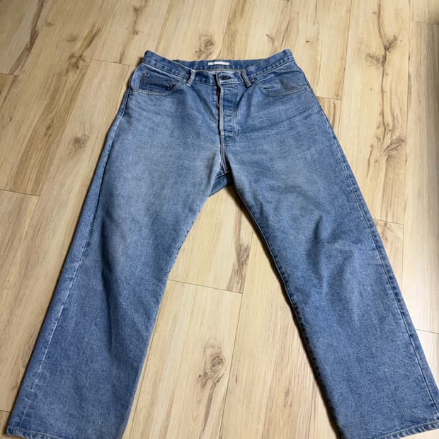 하츠키 와이드 테이퍼드 데님 아이스 블루