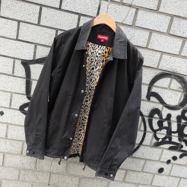 SUPREME leopard coach jacket