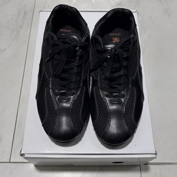 야세 스파이더 레더 스니커즈 블랙