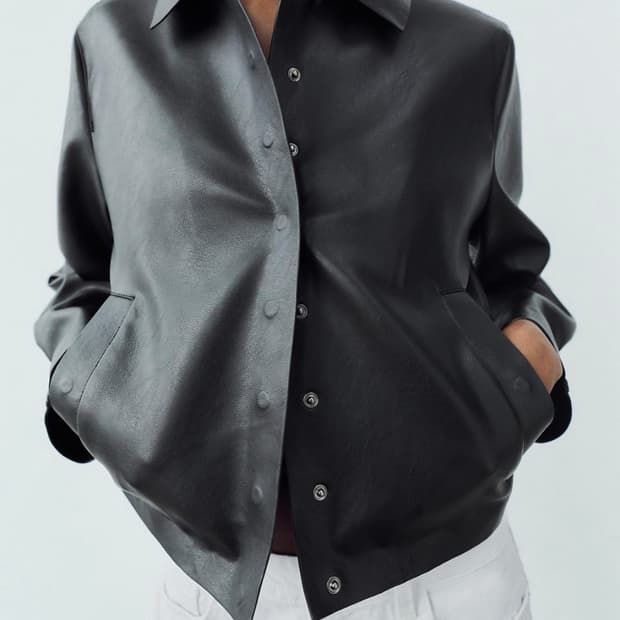 자라 페이크가죽 봄버자켓