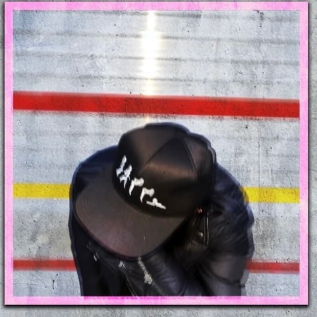 빨간스쿨 사피엔스 캡 빨간줄