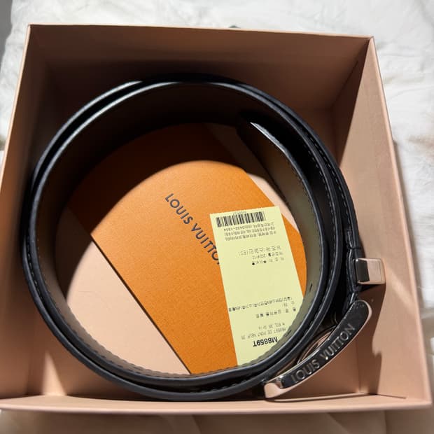 루이비통 퐁뇌프 35mm 벨트 M8859T 90cm