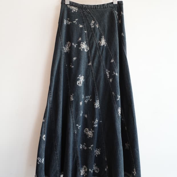 Japan brand 패턴 데님 롱 스커트 (24인치)