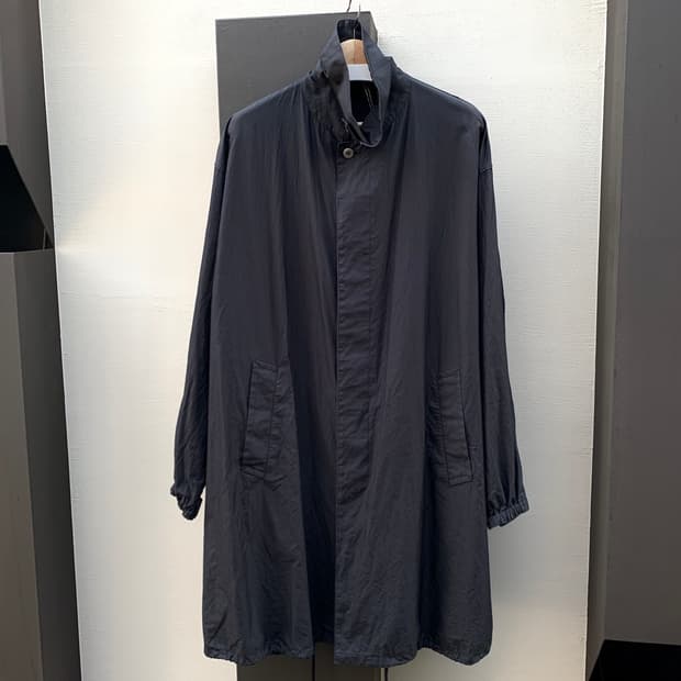 오라리 x 빔즈 라이트 웨이트 코트