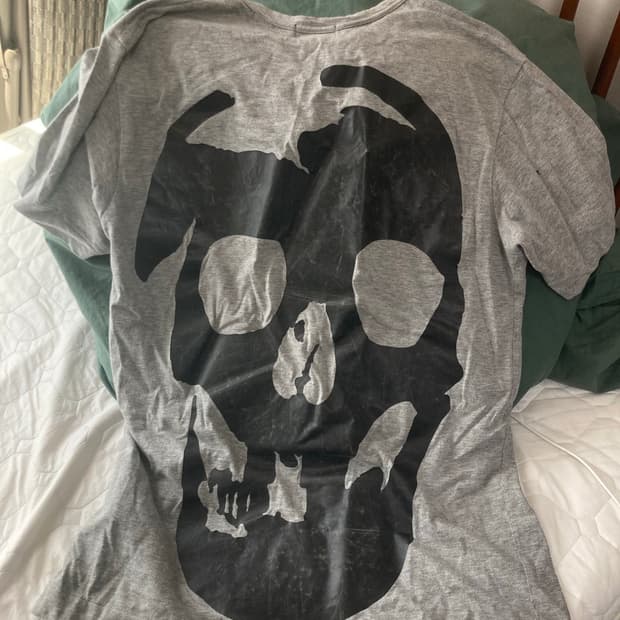 2010 comme des garçons skull t shirt