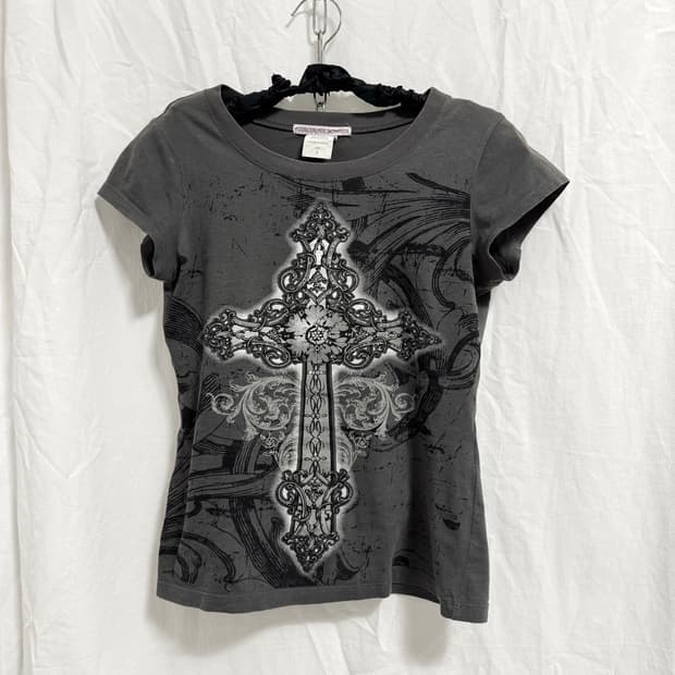Cross ash print top