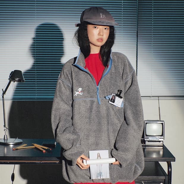 Freckle 프레클 쉽 니들포인트 플리스 탑