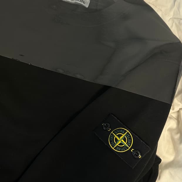 스톤아일랜드 맨투맨 블랙 판패