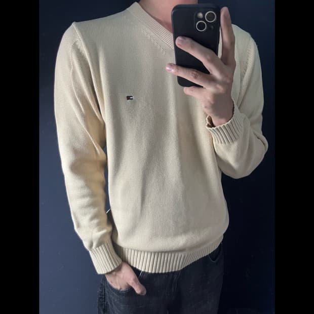 TOMMY HILFIGER 타미 브이넥 니트