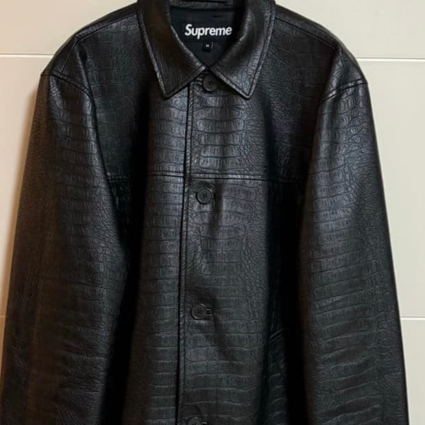 [M]슈프림 레더 크로커다일 카 코트 22ss