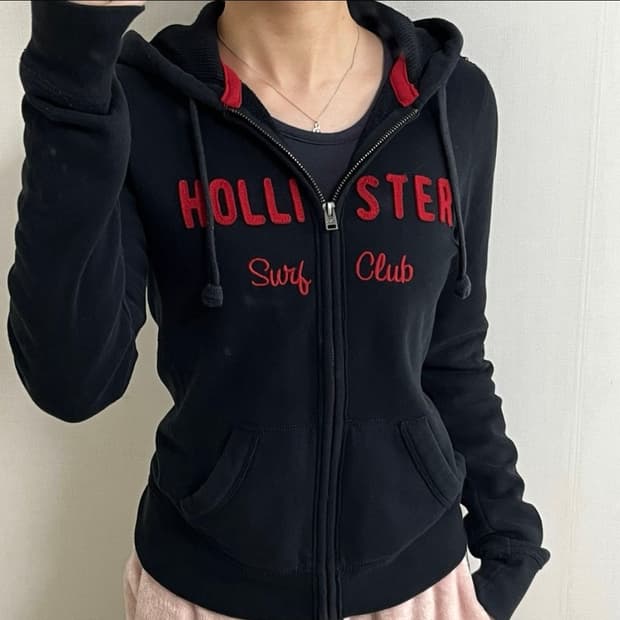 zip up hoodie