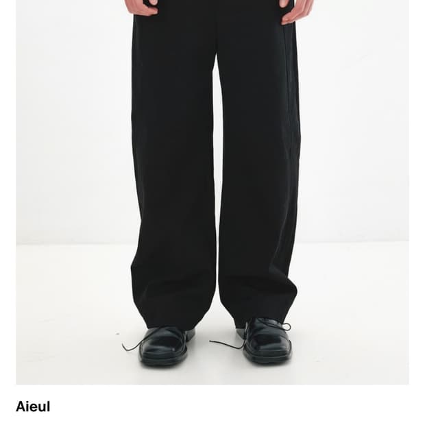 아이엘(Aieul) 커브드 트라우저 블랙 48사이즈