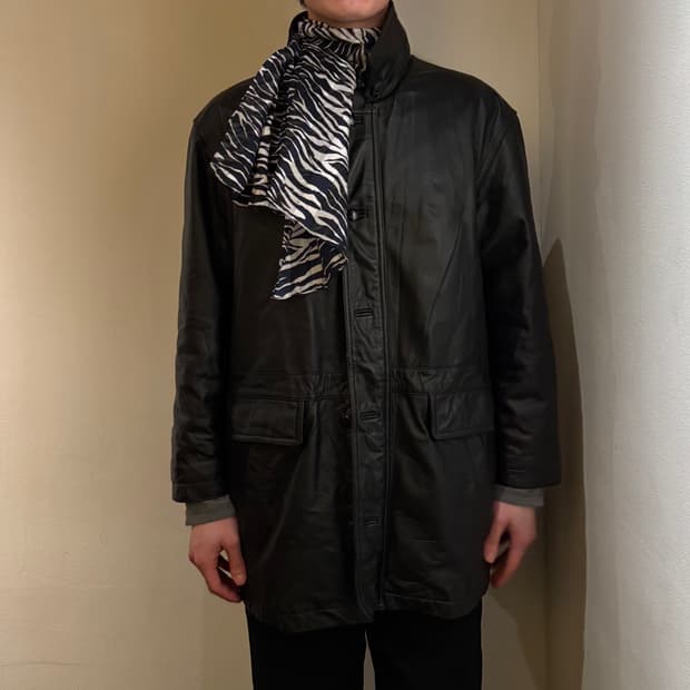 vtg cowhide snap carcoat