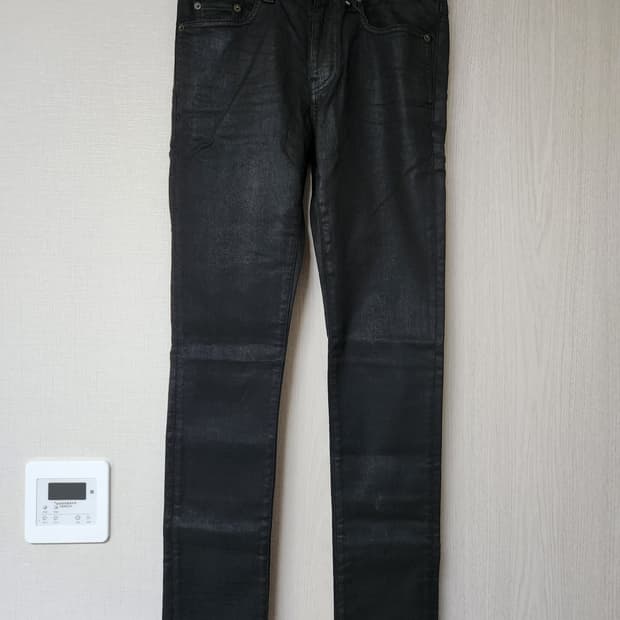 생로랑 퍼머넌트 블랙진