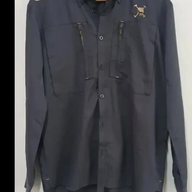 오클리 남성 블랙셔츠