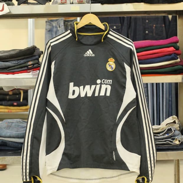 레알마드리드 06-07 트레이닝 탑