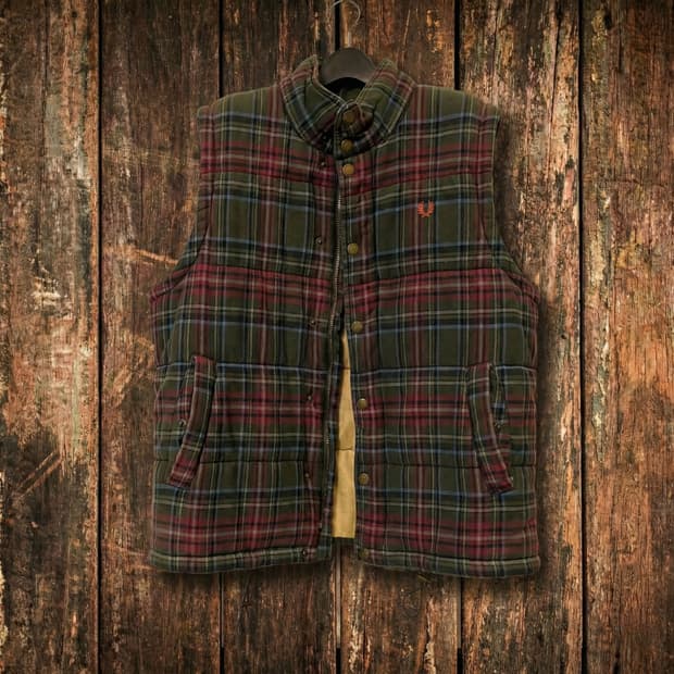 프레드페리 패딩 조끼