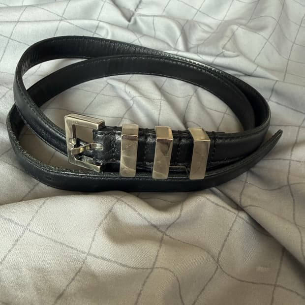 생로랑 벨트