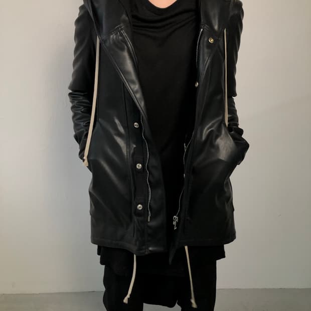 릭오웬스 20FW 비건 레더 피쉬테일 파카 