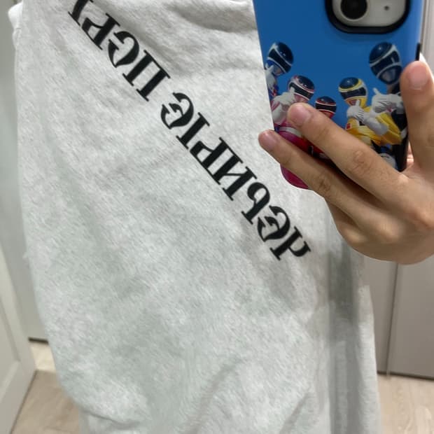 이지x고샤 루브친스키 후드티 2사이즈