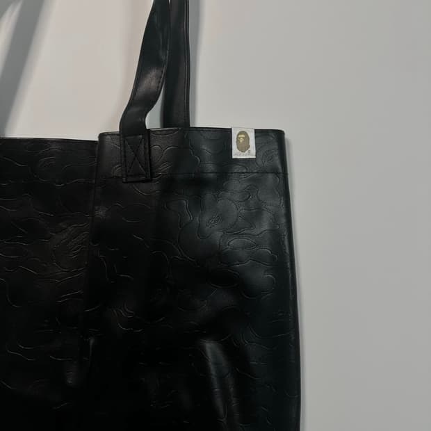 베이프 블랙 가죽 토트백 숄더백 