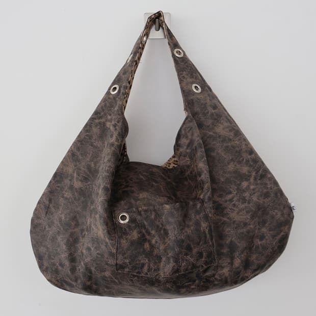 [DEPC] EYELET LEATHER BAG - BROW