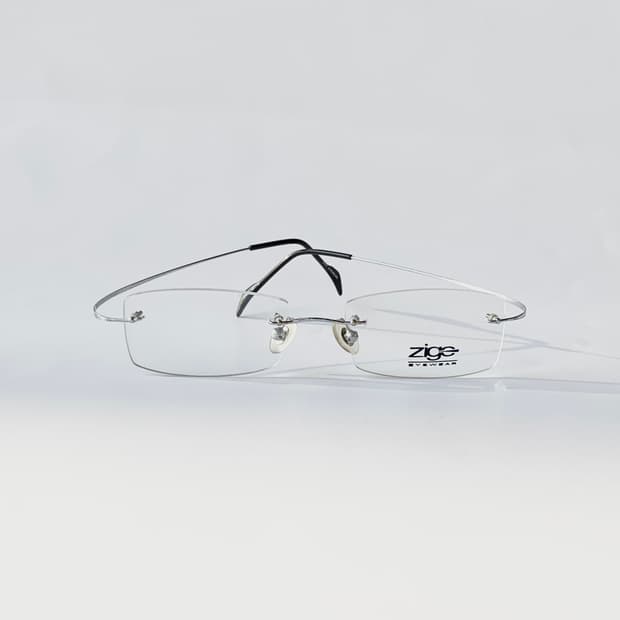 772 데드스탁 픽키 초경량 클래식 무테 스퀘어 빈티지안경