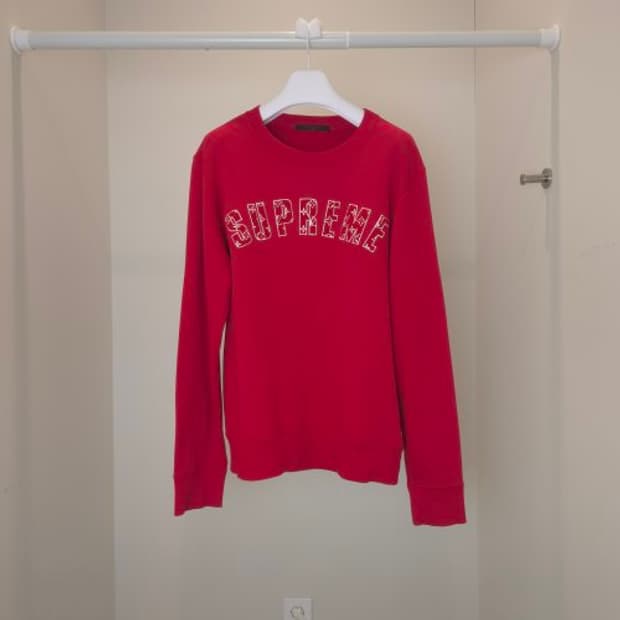 [정품/중고] 루이비통 x 슈프림 맨투맨