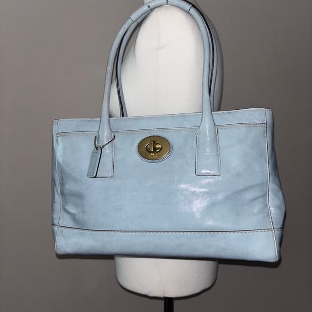 Coach vintage skyblue shoulder bag