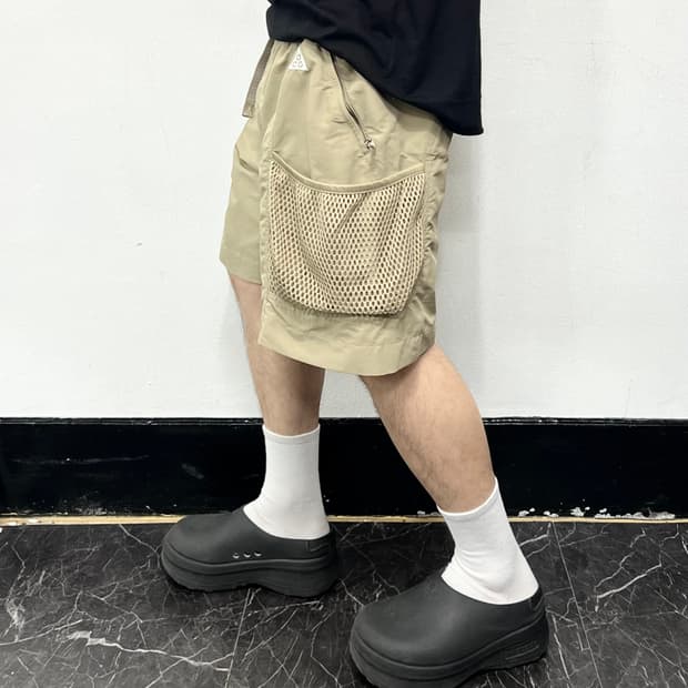 나이키 ACG 스노우그래스 멀티 카고 하프 팬츠