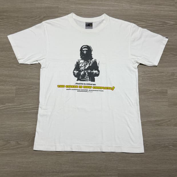 올드 베이프 아카이브 반팔 티셔츠 L (혹성탈출)