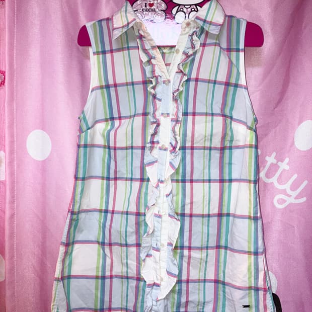 파스텔 프릴 민소매 셔츠