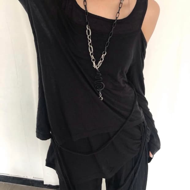 Unbalanced double long sleeve (BLACK)