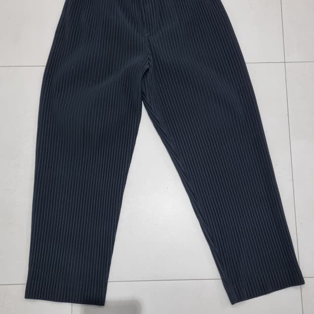 [1] 옴므플리세 스트레이트 팬츠 블랙 jf150 블랙