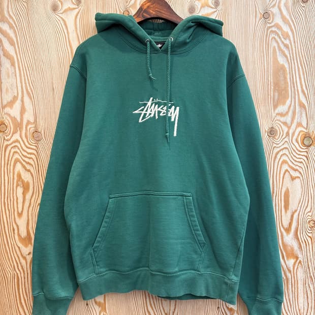 스투시 스탁 자수로고 후드 그린