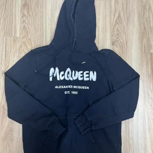 알렉산더맥퀸 후드