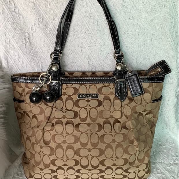 🤎👜 Coach 시그니처 숄더백