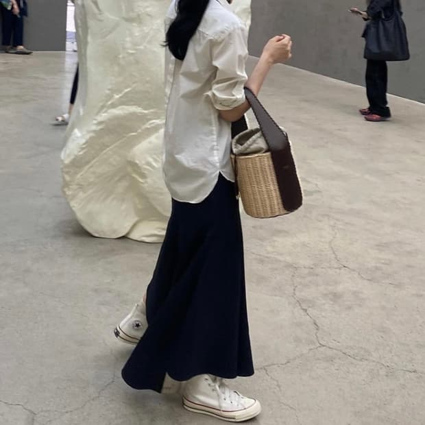 Max Mara 라탄 버킷백 브라운