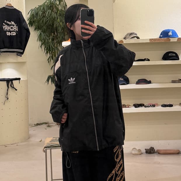 90s 아디다스 올드스쿨 박시핏 배색 바람막이 U304